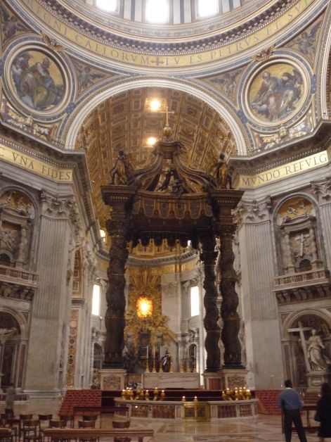 basilika_di_san_pietro_baldacchino.jpg basilika_di_san_pietro_baldacchino.jpg