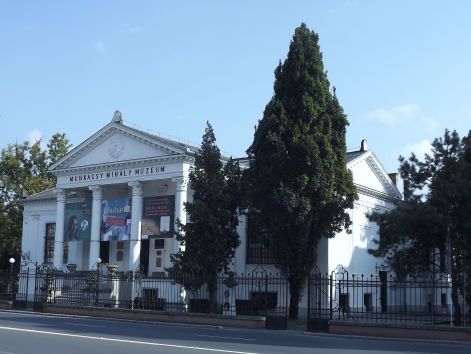 bekescsaba_munkacsy_muzeum.jpg
