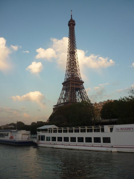 eiffel_a_szajnarol.jpg