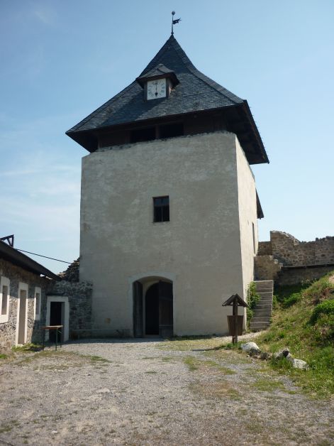 fuzeri_var_torony.jpg