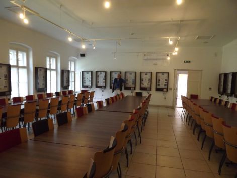 gyulavari_kastelymuzeum_himnusz_terem.jpg