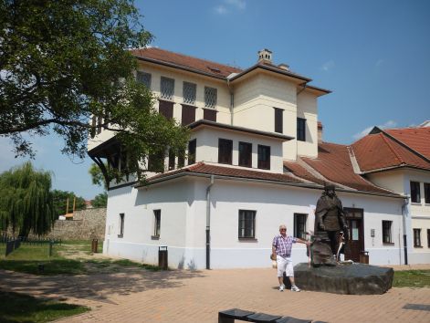 kassa_rakoczi_szobor.jpg