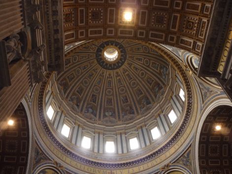 san_pietro_kupola.jpg san_pietro_kupola.jpg
